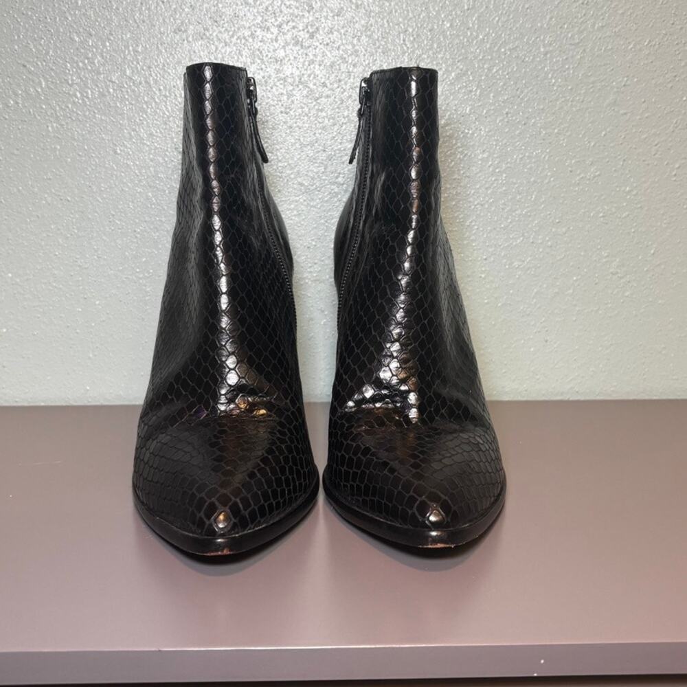 Cole Haan Grand.OS Black Embossed Snakeskin Ankle Boots Block Heel 7 - Picture 2 of 8